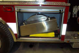 Tanker 11 Compartment 3.JPG (799694 bytes)